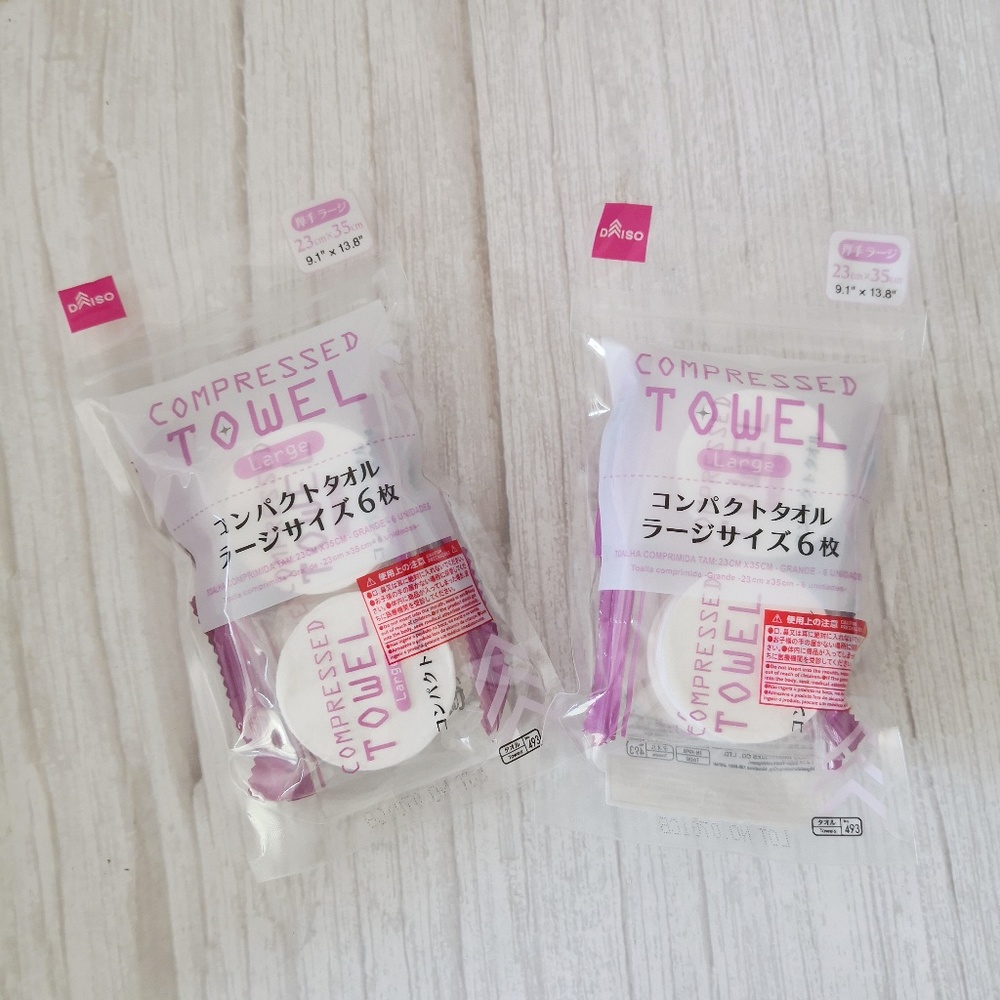 2 DAISO Travel Compressed Towel Large 6 pcs 9.1" x 13.8" (23 x 35 cm)
